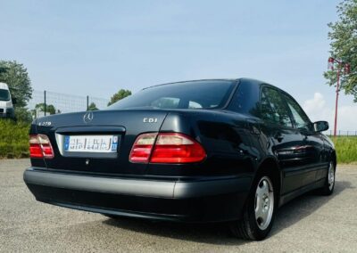 Vente de véhicules d occasion garantis au Centre Auto Tess